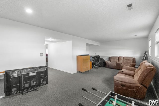 2206 Cartier Dr, Pueblo, CO 81005