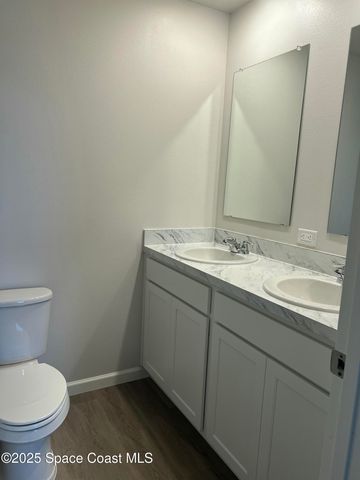 881 Hollahan Road SE, Palm Bay, FL 32909