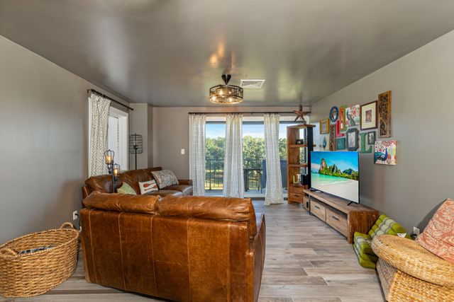 57200 E Highway 125 3721, Monkey Island, OK 74331