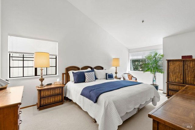 186 Red Hawk Rd, Novato, CA 94949