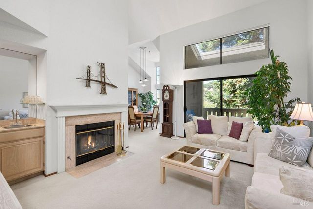 186 Red Hawk Rd, Novato, CA 94949