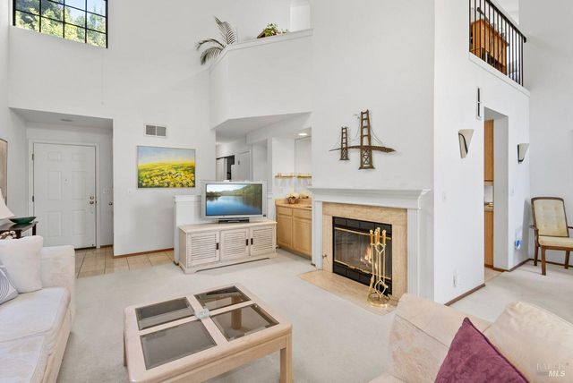 186 Red Hawk Rd, Novato, CA 94949