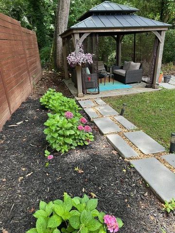 2434 Rockcliff Road SE, Atlanta, GA 30316