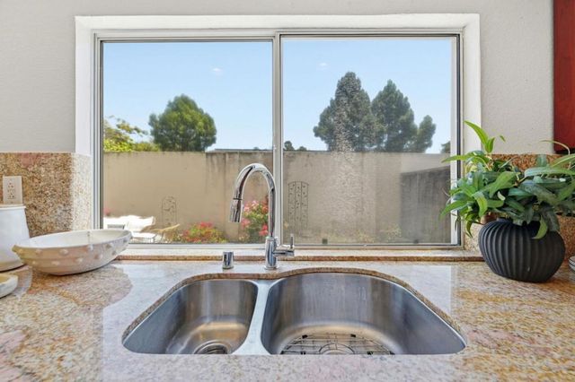 2822 Montair Place, Union City, CA 94587