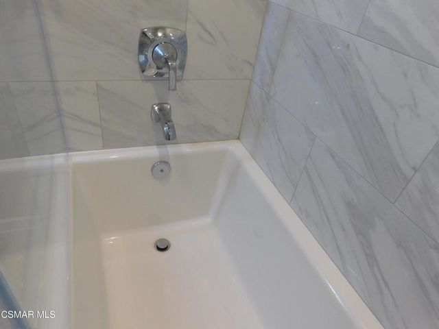 116 Maegan Place 11, Thousand Oaks, CA 91362