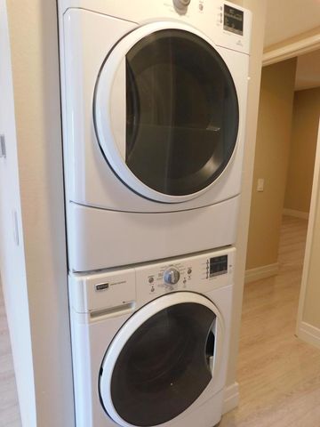 116 Maegan Place 11, Thousand Oaks, CA 91362