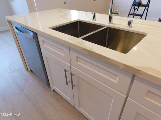 116 Maegan Place 11, Thousand Oaks, CA 91362