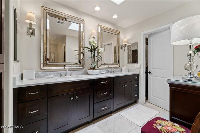 7799 E OAKSHORE Drive, Scottsdale, AZ 85258