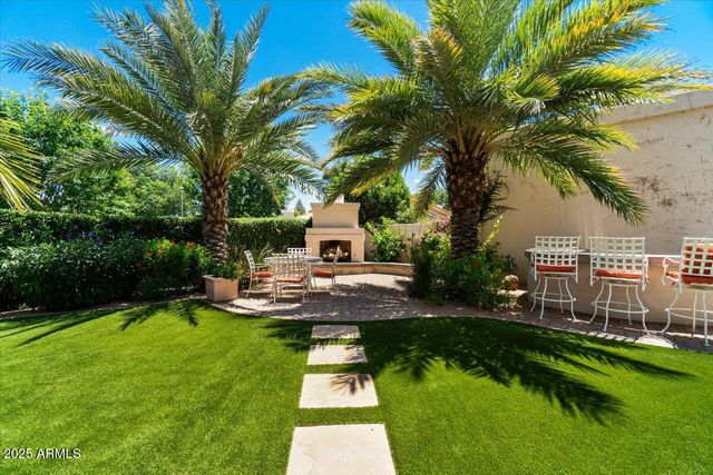 7799 E OAKSHORE Drive, Scottsdale, AZ 85258