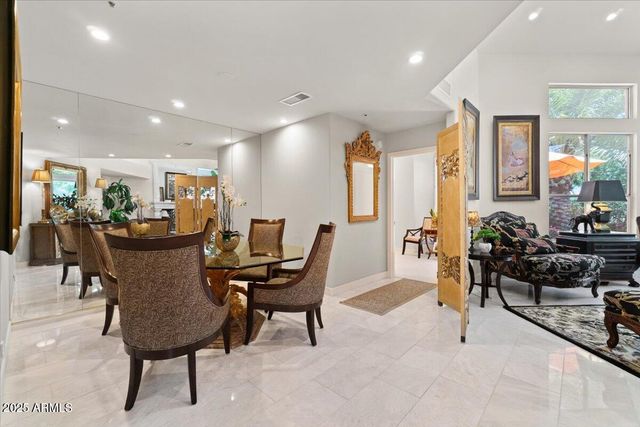 7799 E OAKSHORE Drive, Scottsdale, AZ 85258