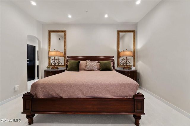7799 E OAKSHORE Drive, Scottsdale, AZ 85258