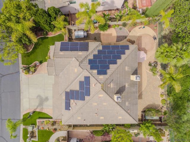 10562 Aspen Gln, Escondido, CA 92026