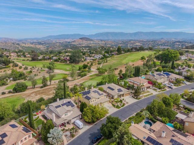 10562 Aspen Gln, Escondido, CA 92026