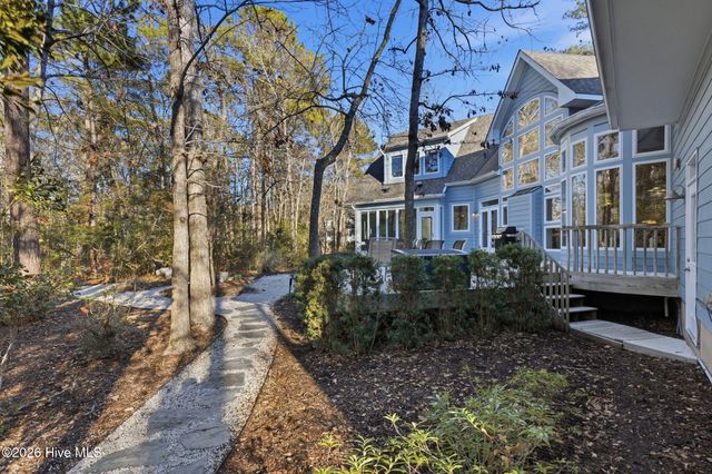 1423 Whisperwood Court SE, Bolivia, NC 28422