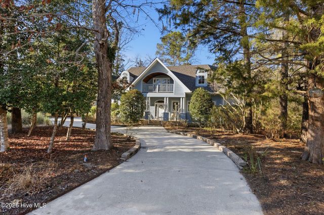 1423 Whisperwood Court SE, Bolivia, NC 28422