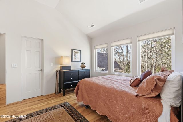 1423 Whisperwood Court SE, Bolivia, NC 28422