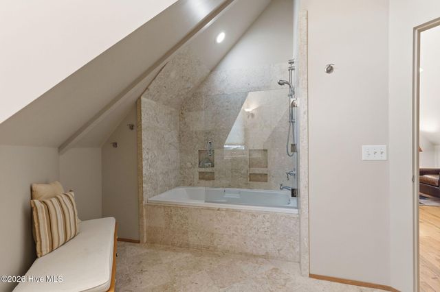 1423 Whisperwood Court SE, Bolivia, NC 28422