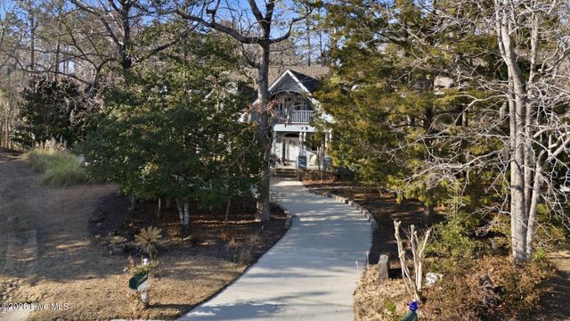 1423 Whisperwood Court SE, Bolivia, NC 28422