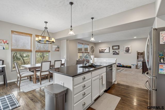 6022 S 193Rd Avenue, Omaha, NE 68135