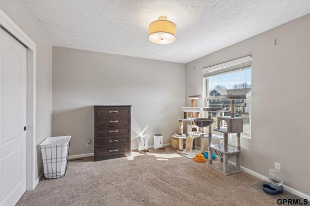 6022 S 193Rd Avenue, Omaha, NE 68135