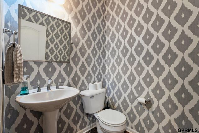 6022 S 193Rd Avenue, Omaha, NE 68135