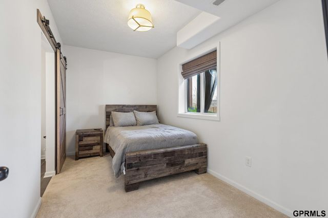 6022 S 193Rd Avenue, Omaha, NE 68135