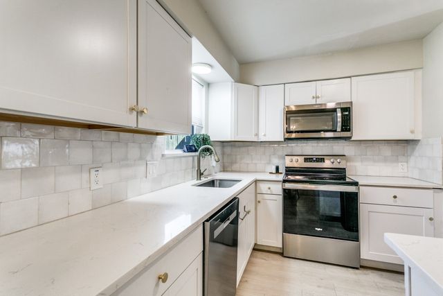 8841 Main Street, North Richland Hills, TX 76182