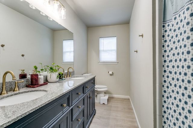 8841 Main Street, North Richland Hills, TX 76182