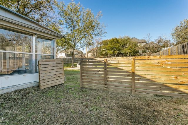 8841 Main Street, North Richland Hills, TX 76182