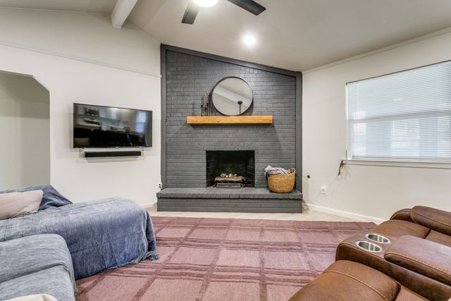 8841 Main Street, North Richland Hills, TX 76182