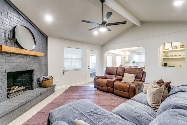 8841 Main Street, North Richland Hills, TX 76182