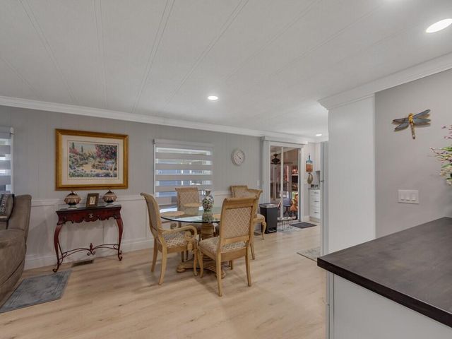 309 NE Pinelake Village Boulevard, Jensen Beach, FL 34957