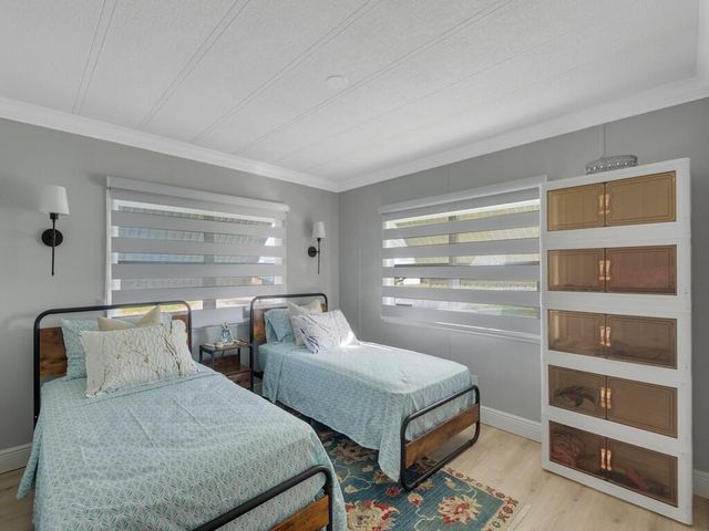 309 NE Pinelake Village Boulevard, Jensen Beach, FL 34957