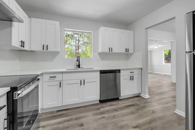 2314 Oxford Road, Tallahassee, FL 32304