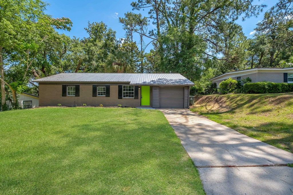 2314 Oxford Road, Tallahassee, FL 32304