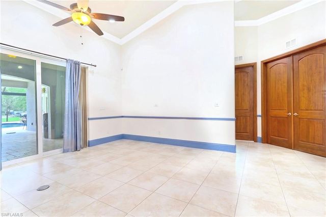 333 5th ST SW, Naples, FL 34117