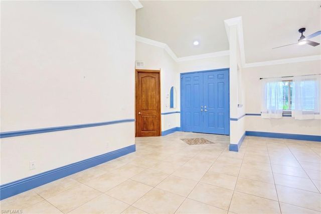 333 5th ST SW, Naples, FL 34117