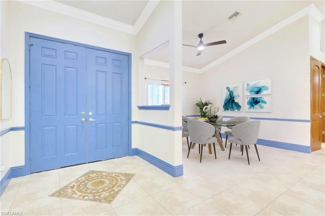 333 5th ST SW, Naples, FL 34117