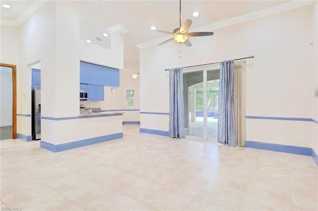 333 5th ST SW, Naples, FL 34117