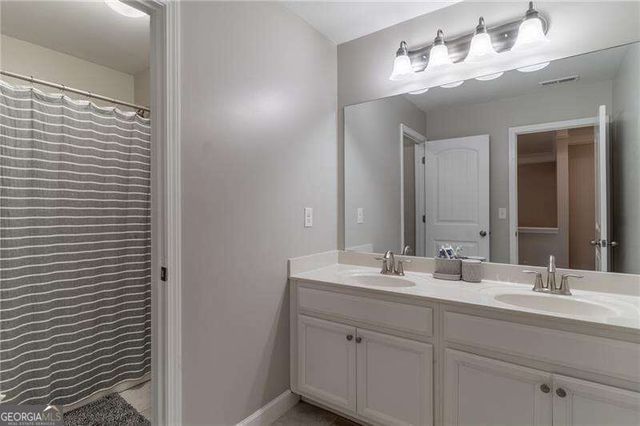 301 Cochin Drive, Woodstock, GA 30188