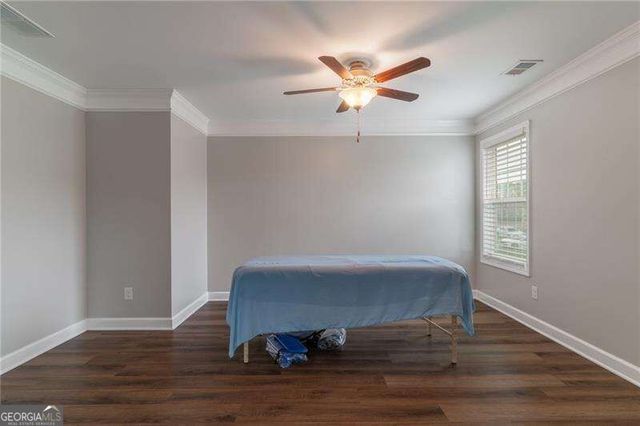 301 Cochin Drive, Woodstock, GA 30188