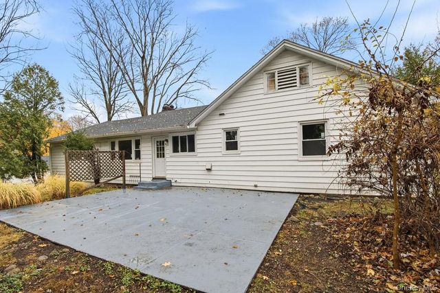 3 Lake Drive, Ellenville, NY 12428