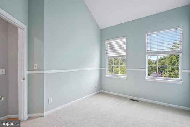 2557 JAMES MONROE CIR, Herndon, VA 20171