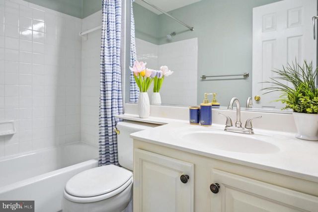 2557 JAMES MONROE CIR, Herndon, VA 20171