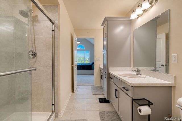 45806 Aragon Lane, Canton Charter Township, MI 48187