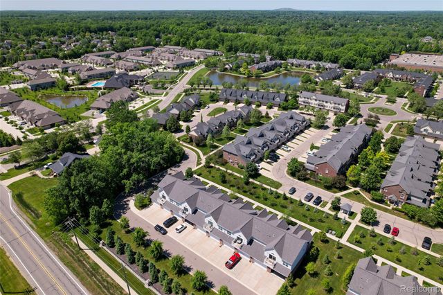 45806 Aragon Lane, Canton Charter Township, MI 48187