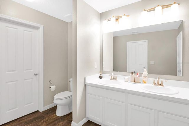 1033 AUGUSTUS DRIVE, Davenport, FL 33896