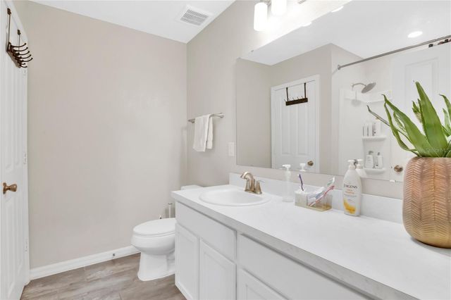 1033 AUGUSTUS DRIVE, Davenport, FL 33896