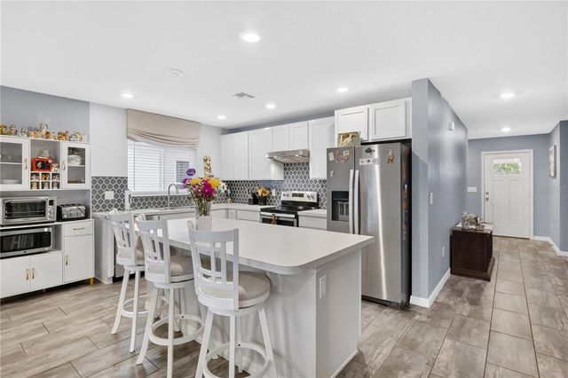1033 AUGUSTUS DRIVE, Davenport, FL 33896