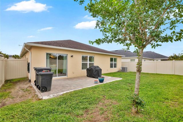 1033 AUGUSTUS DRIVE, Davenport, FL 33896